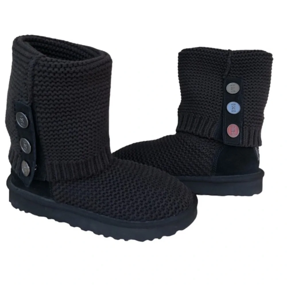 Ugg 1094949 Cardy Tall Black Knit Pull-on Button Winter Boots Women's 6
